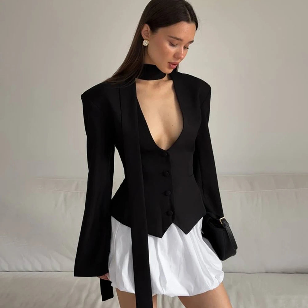 Blazer med V-ringning och rosett