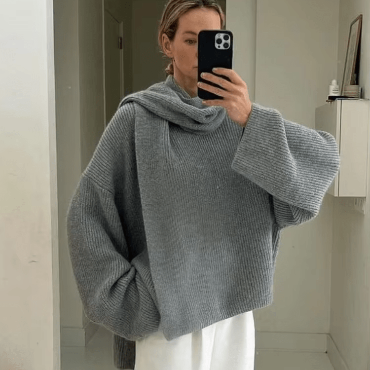 Xia löst stickad tröja med halsduk