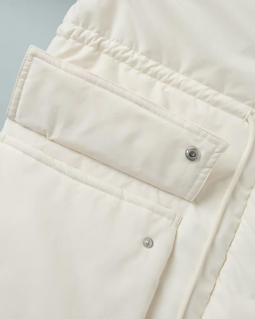 Oda Stand-Collar Padded Coat in ivory – detail